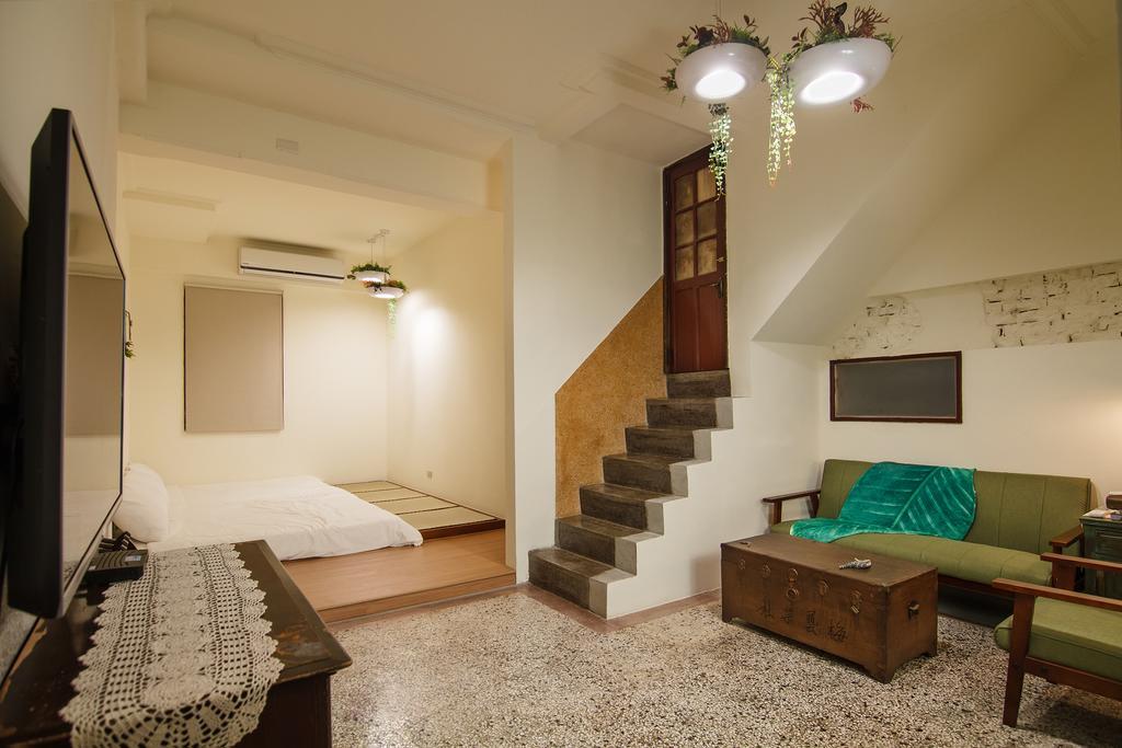 Goin Old House & Bar Apartamento Tainan Exterior foto