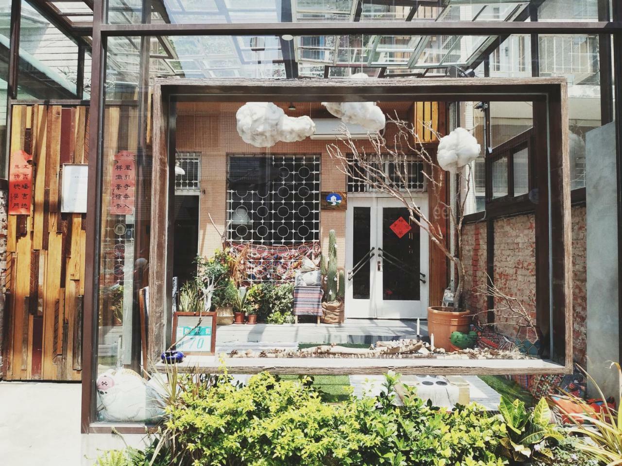 Goin Old House & Bar Apartamento Tainan Exterior foto