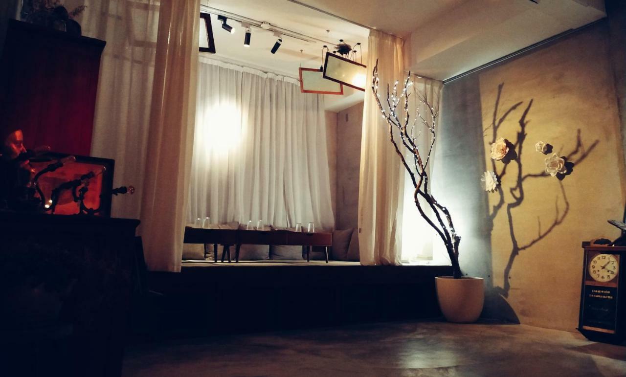 Goin Old House & Bar Apartamento Tainan Exterior foto